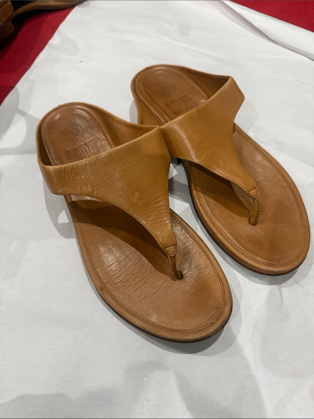 Fitflop Tan Leather Toe-Post Sandals for Women